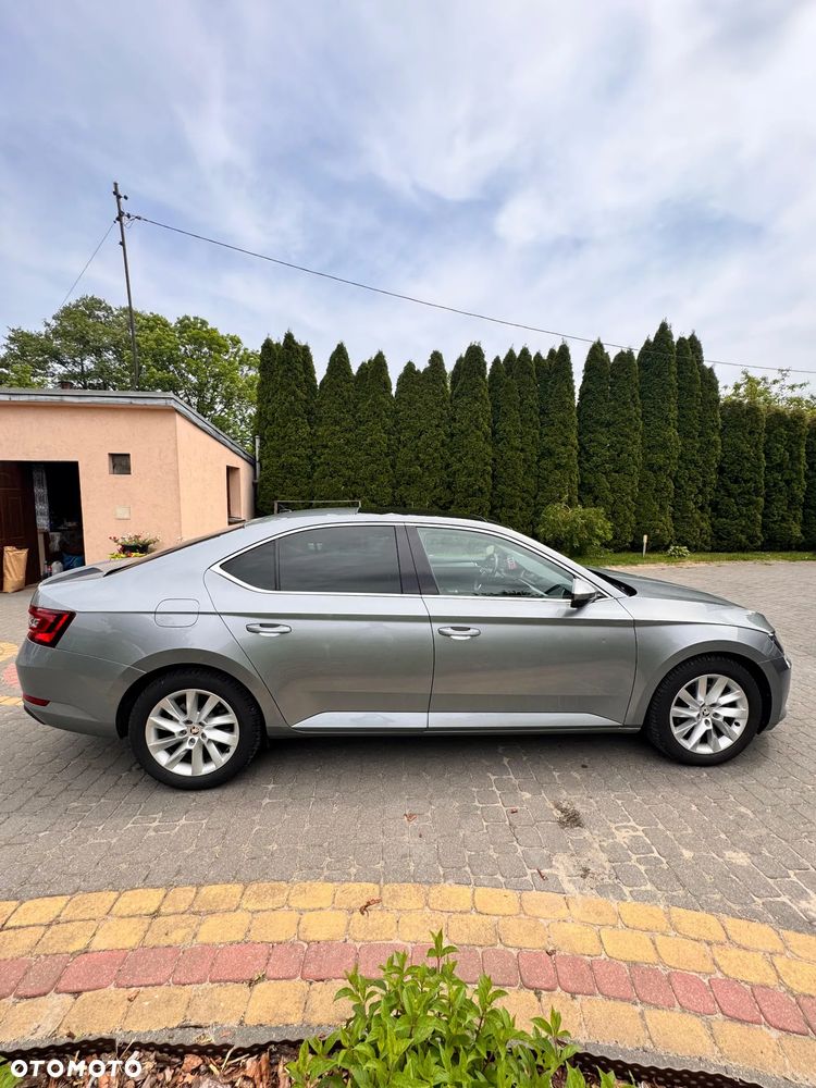 Skoda Superb 1.5 TSI ACT Active DSG - 3