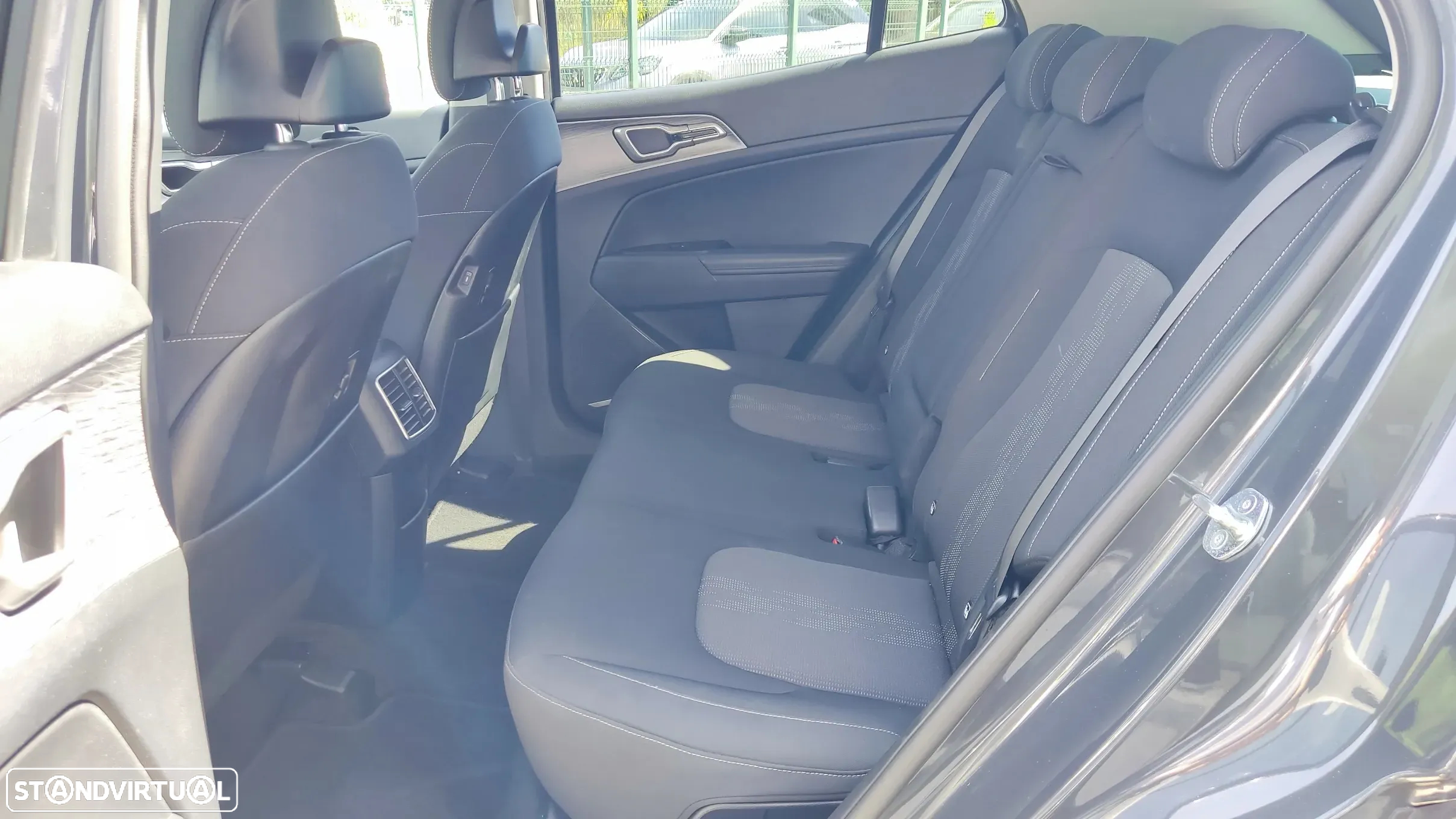 Kia Sportage 1.6 T-GDI Drive - 31