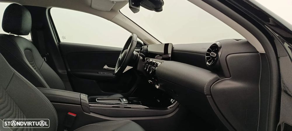 Mercedes-Benz A 200 Standard - 28