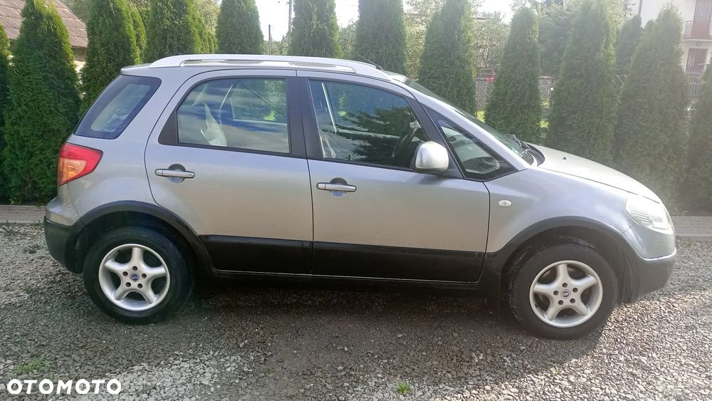 Fiat Sedici ver-1-9-multijet-4x4-emotion - 2