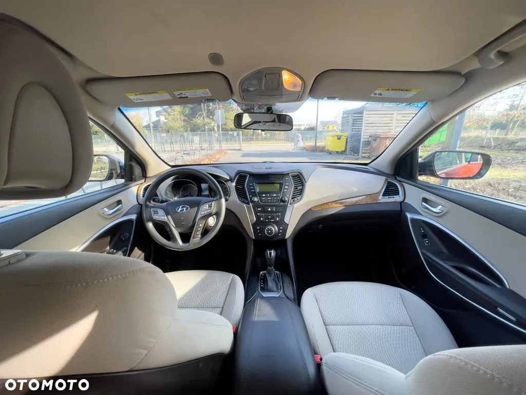 Hyundai Santa Fe 2.4 Sport Utility - 19