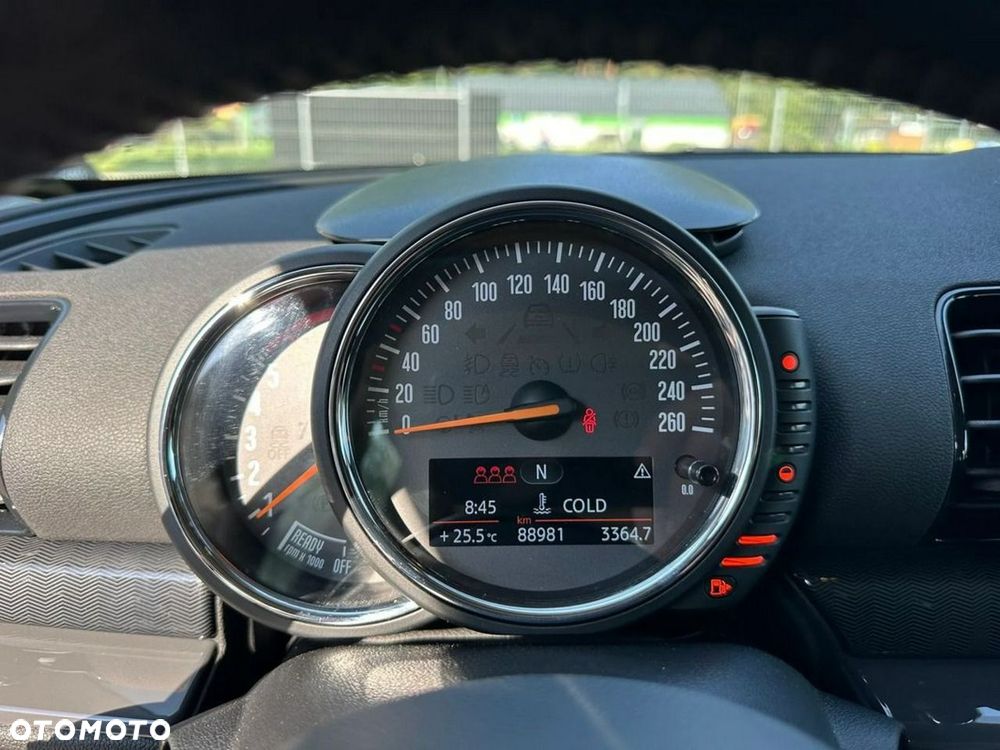 MINI Clubman - 13