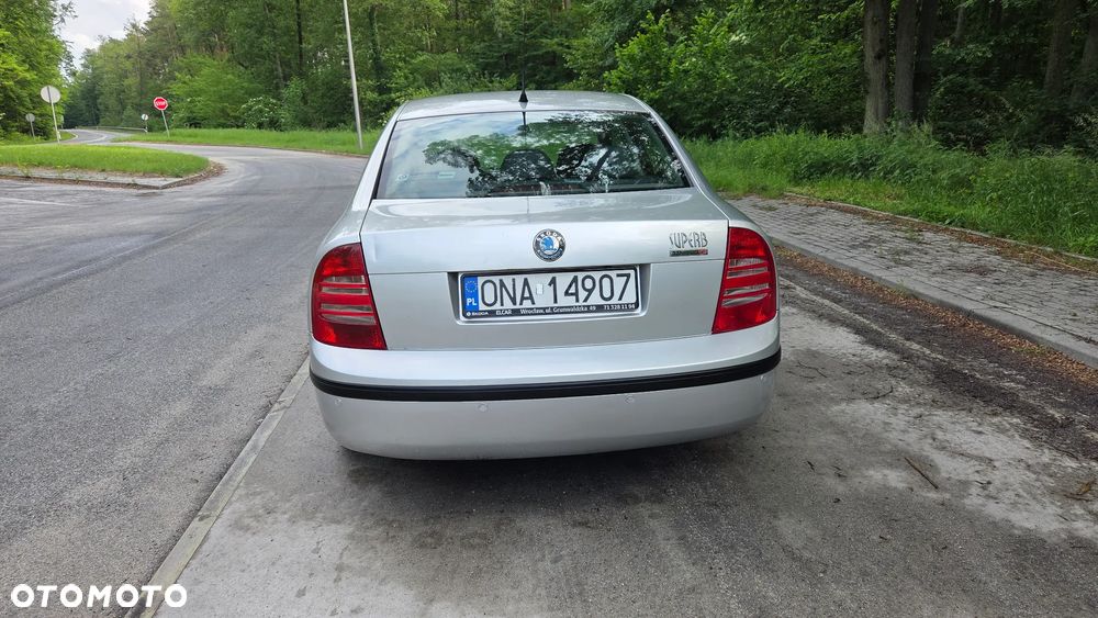 Skoda Superb 1.9 TDI Classic - 4