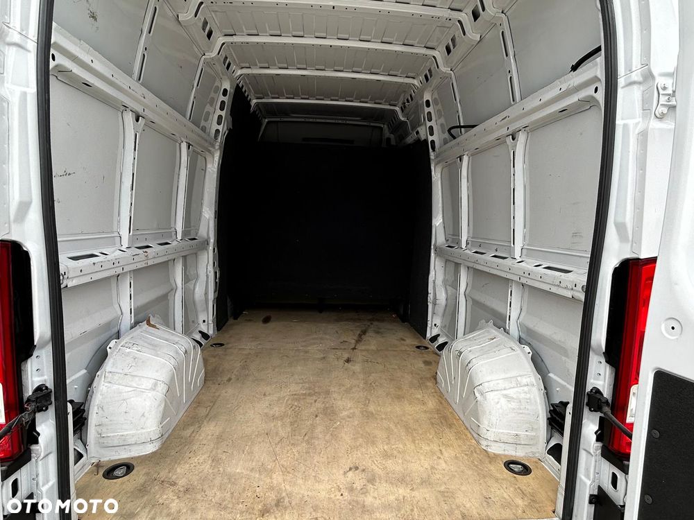 Opel Movano - 23