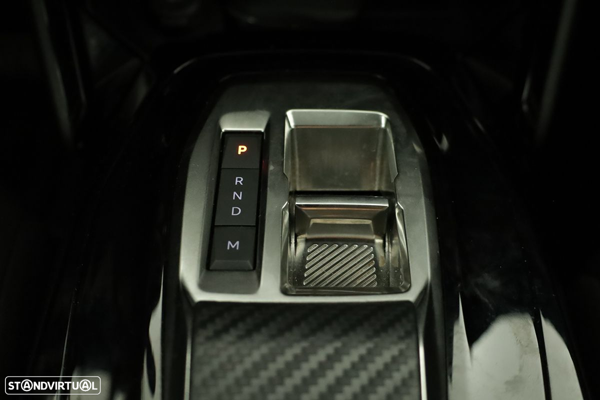 Peugeot 2008 1.2 PureTech Allure EAT8 - 14