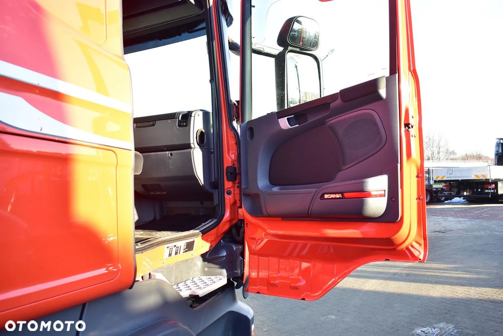 Scania R 370 / Autolaweta/ Pomoc drogowa/ Najazd 8.10m. / Wciągarka/ Sprowadzona z Niemiec ! - 22