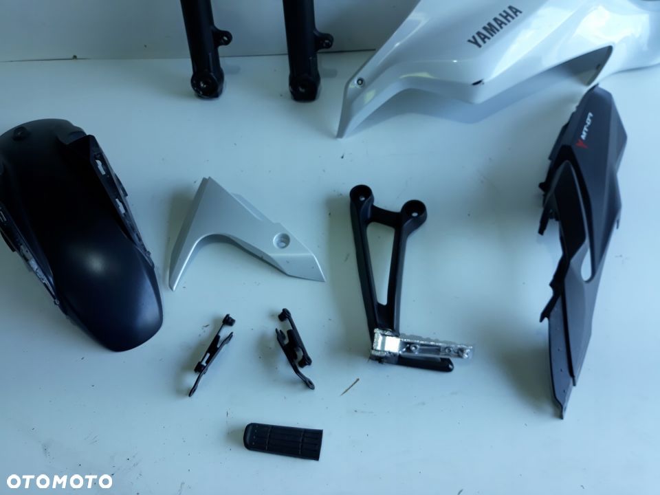 YAMAHA MT07 MT-07 LAGI OWIEWKA BŁOTNIK PODNÓŻEK - 5