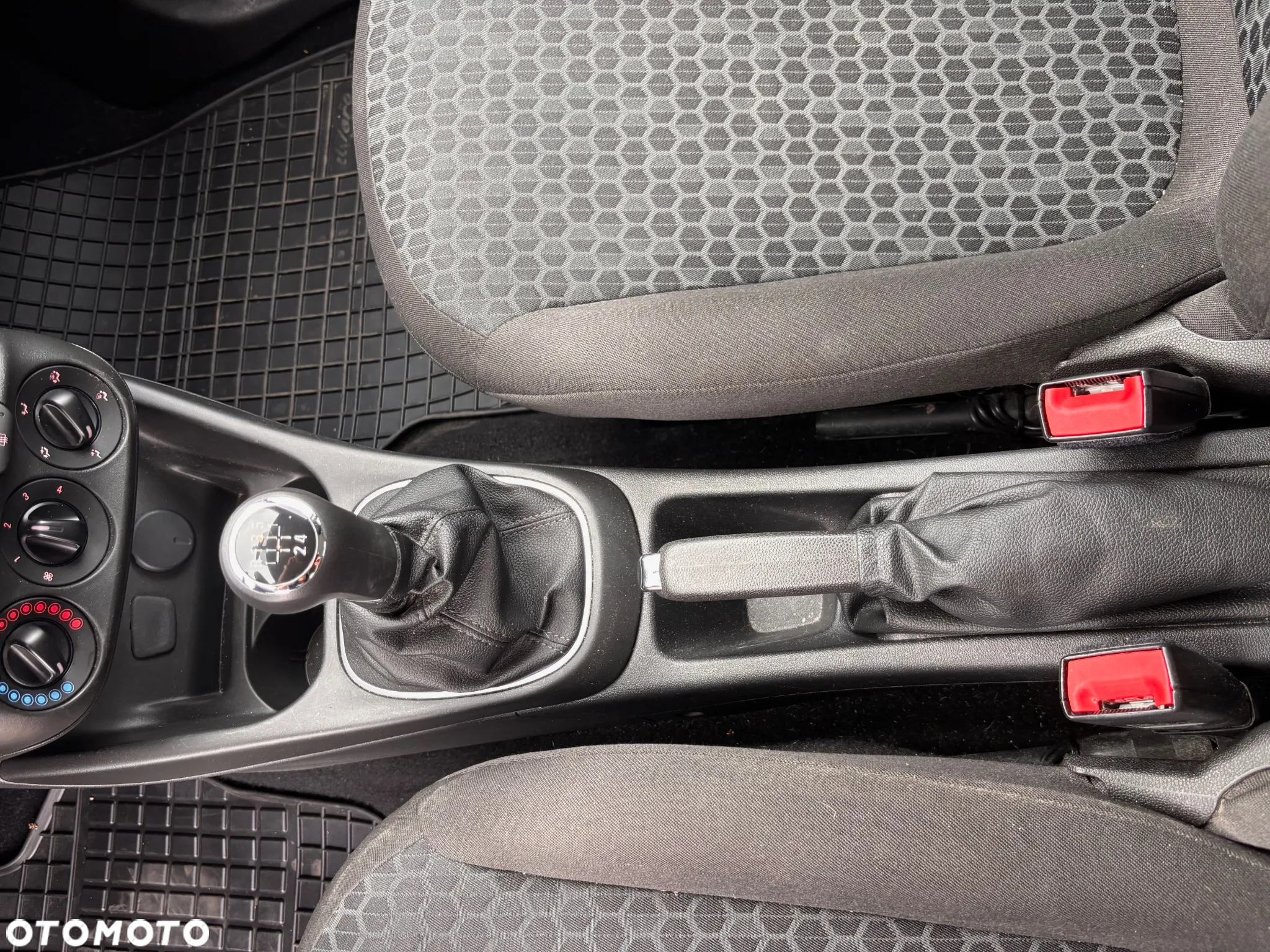 Opel Corsa 1.4 Active - 23