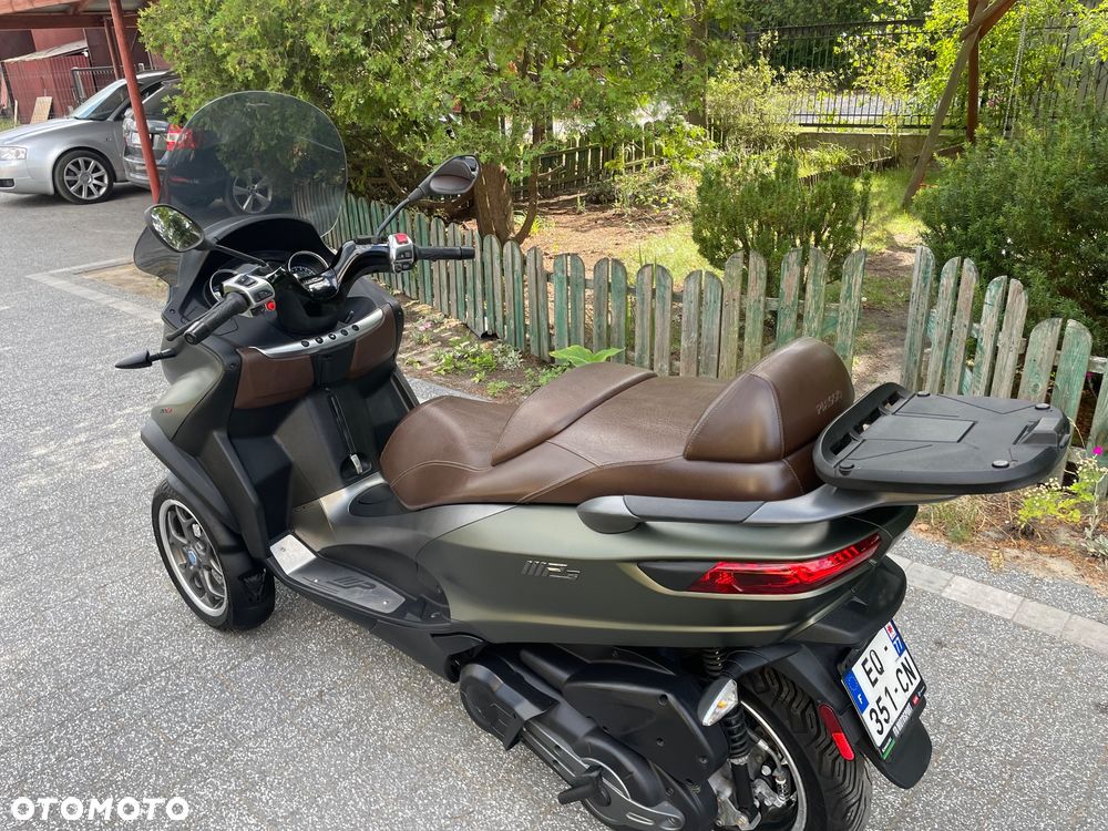Piaggio MP-3 - 16