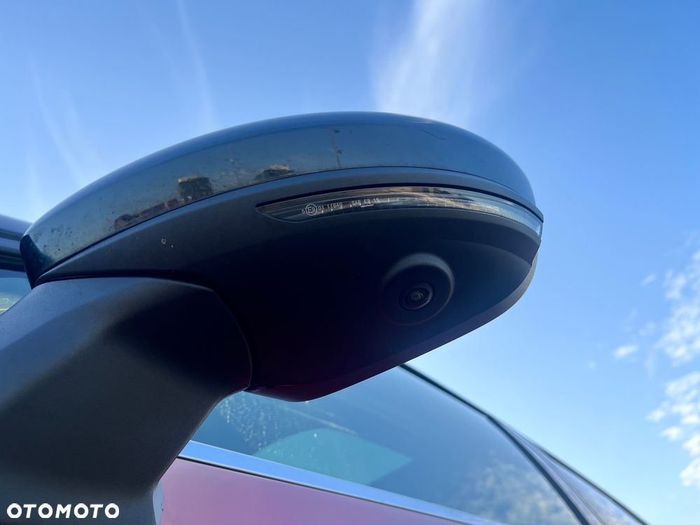 Renault Captur 1.3 TCe mHEV Techno EDC - 32