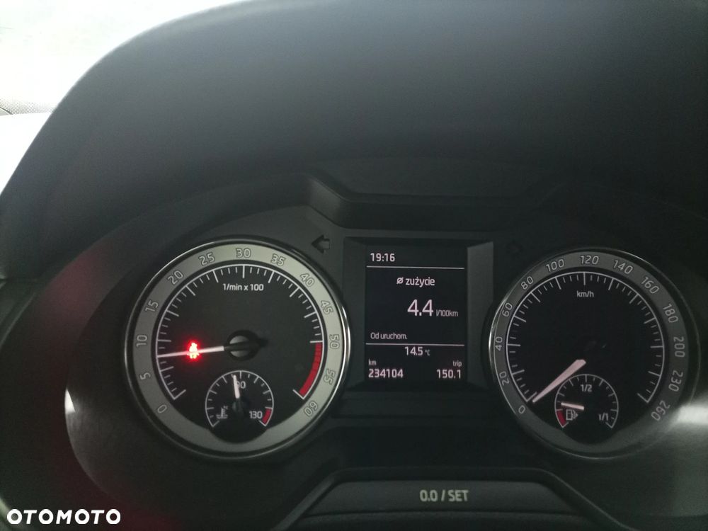 Skoda Octavia 2.0 TDI Style - 9