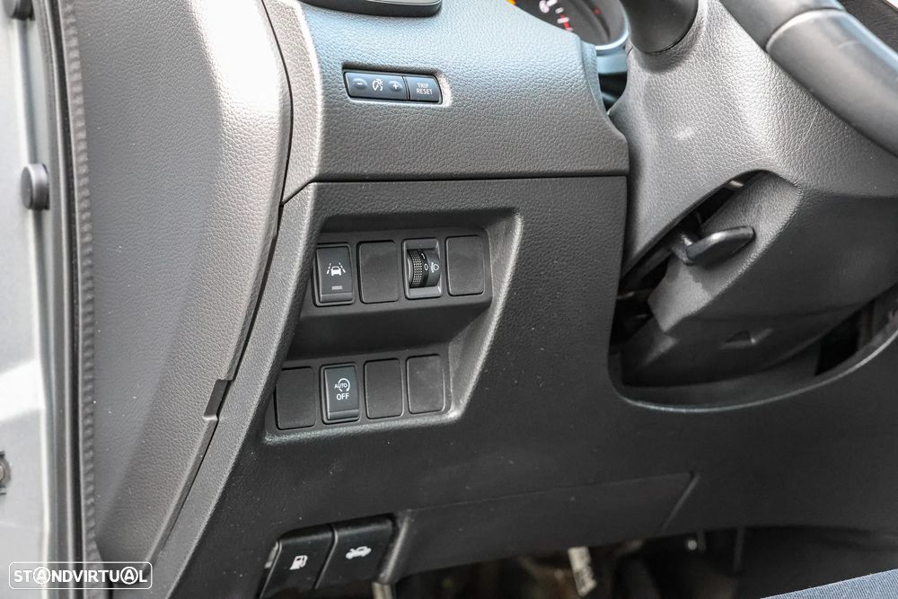 Nissan Qashqai 1.2 DIG-T N-Connecta - 12