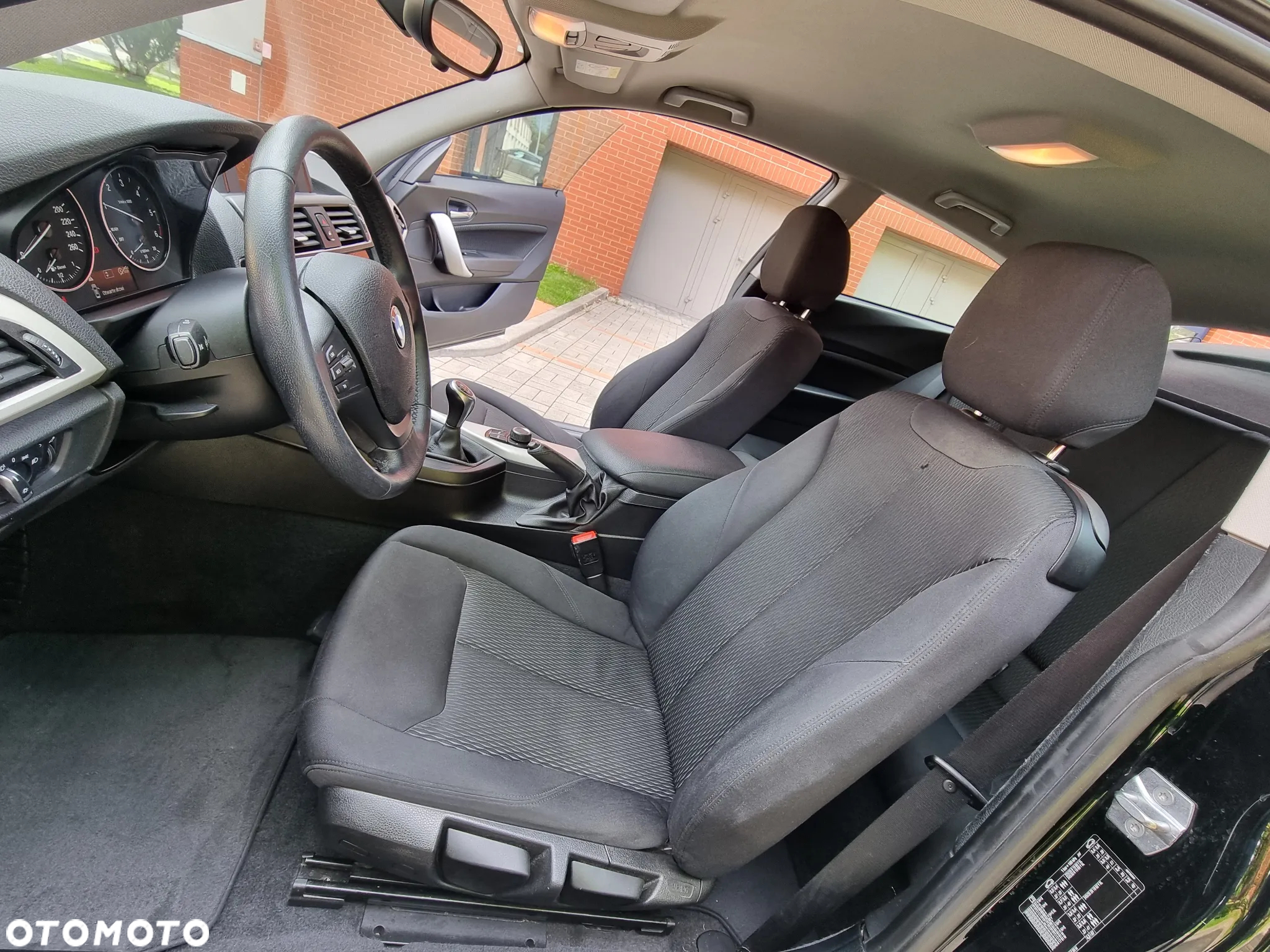 BMW Seria 1 116d - 24
