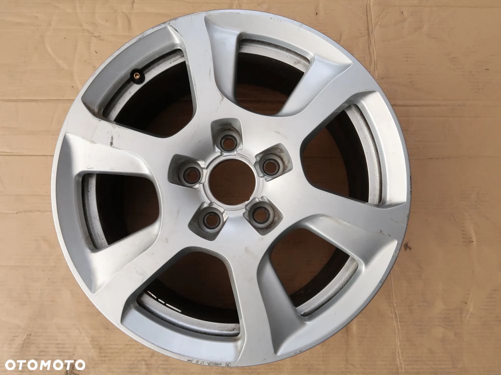 z17 Felga Ausi A4 B8  8K0601025F 7,5x16et45 - 1