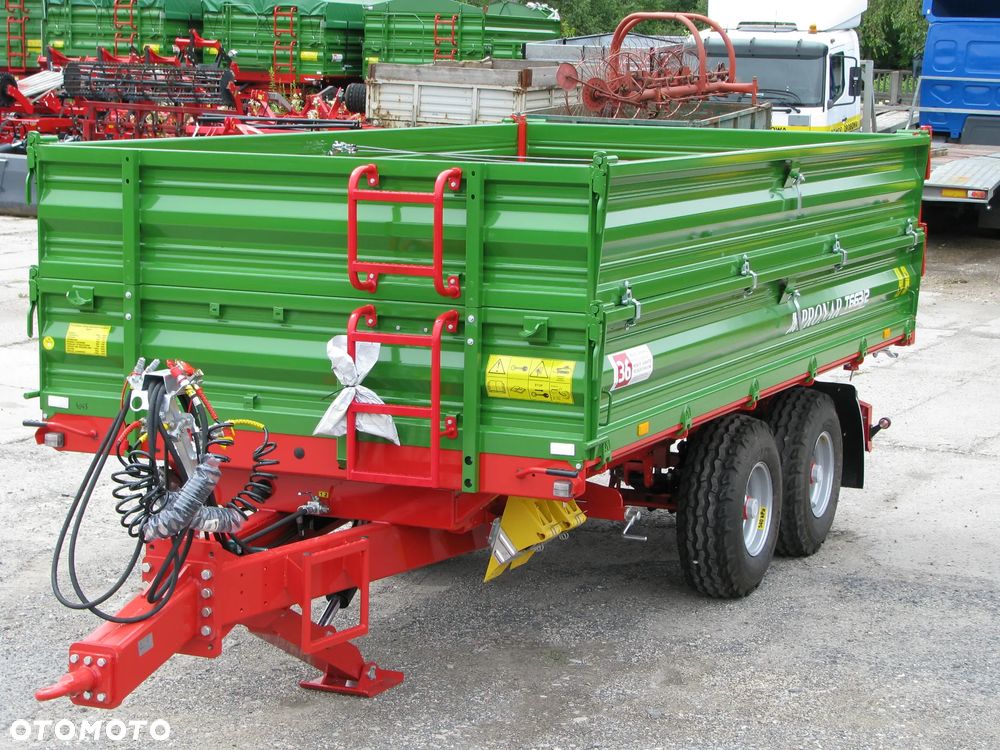 Pronar Przyczepa TANDEM paletowa Pronar PT512 -12t, PT510 -10t, T-663/2 - 7ton  Ursus T-042 tandem 7-ton z mechanizmem trójstronnego wywrotu - 16