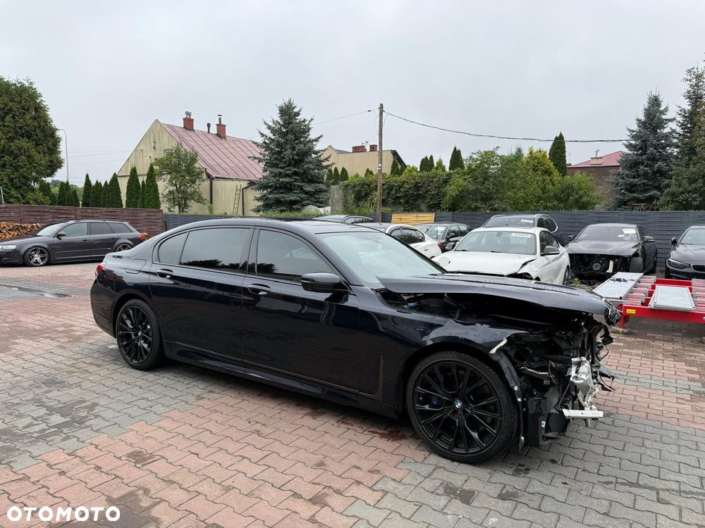 BMW Seria 7 740Li sport - 8