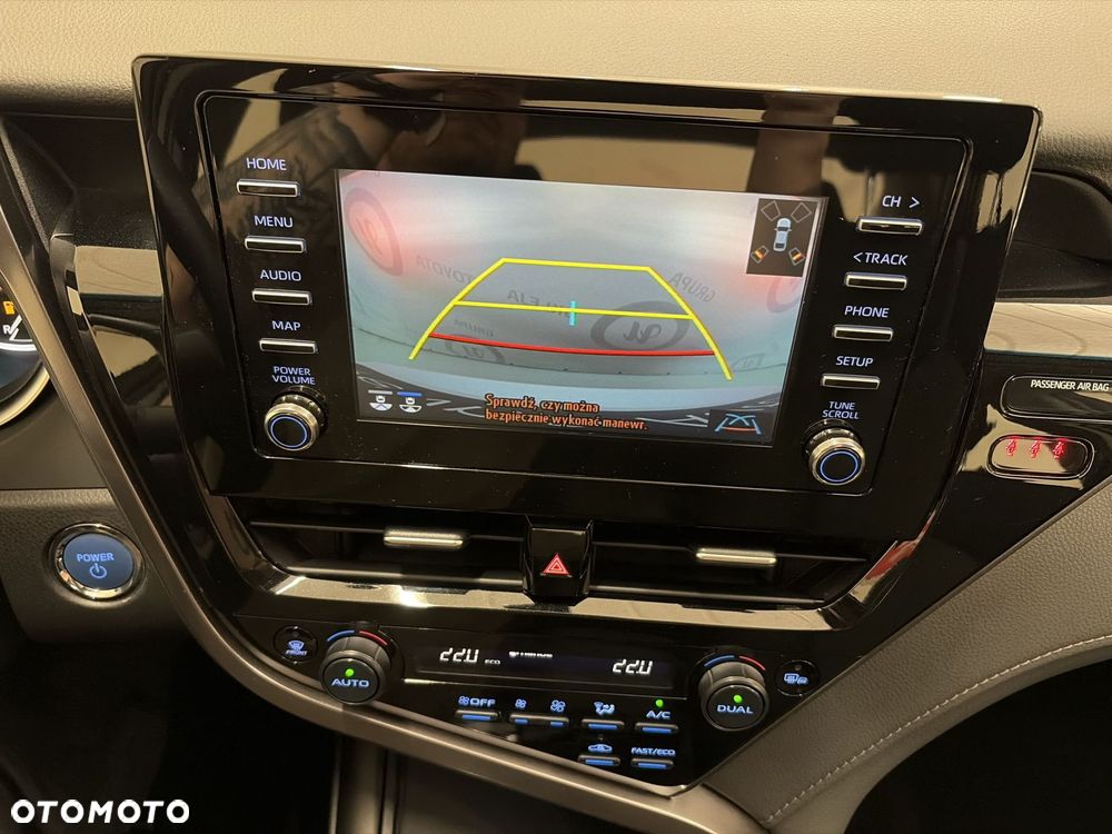 Toyota Camry 2.5 Hybrid Comfort CVT - 17