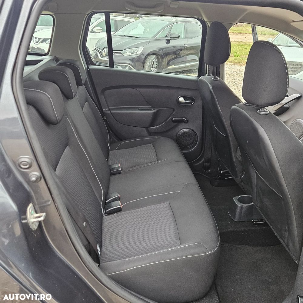 Dacia Logan TCe 90 Laureate - 8