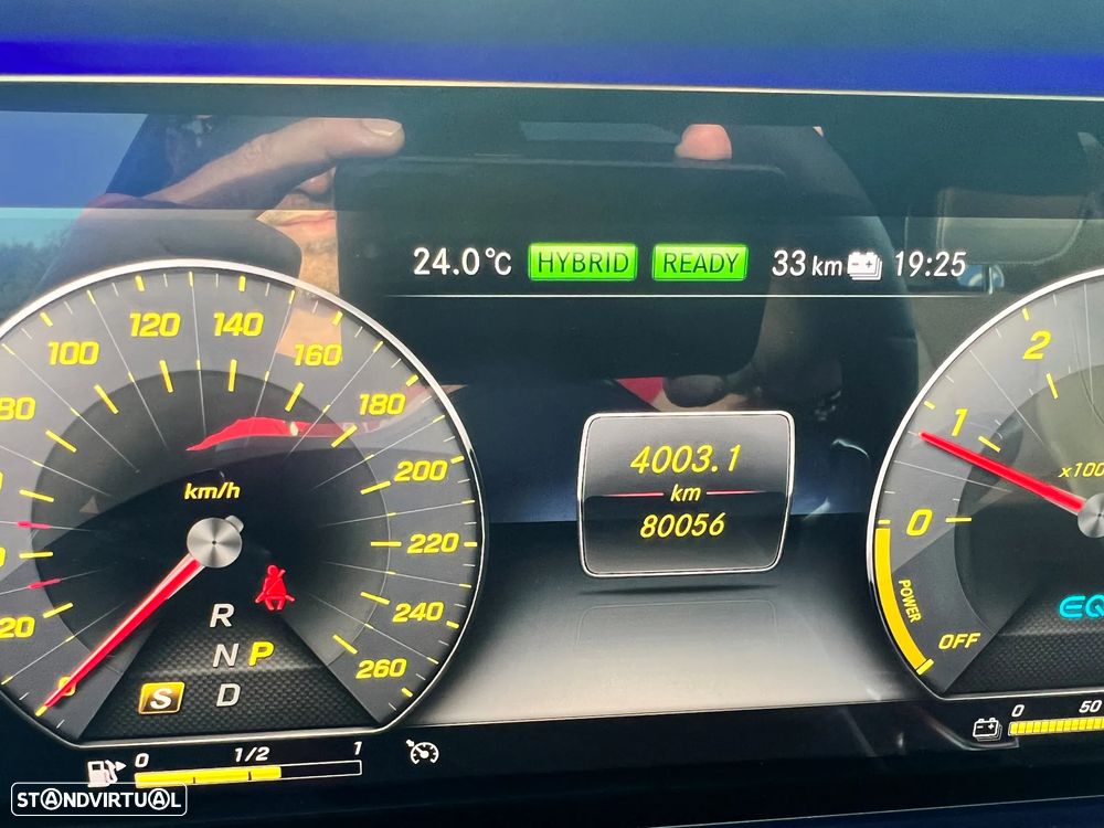 Mercedes-Benz E 300 de AMG Line - 11