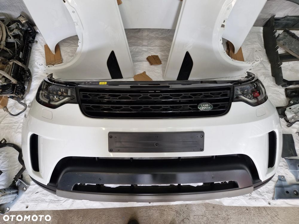 Land Rover Discovery V L462 Kompletny Przód Auta full led Europa kolor Fuji white LRC867