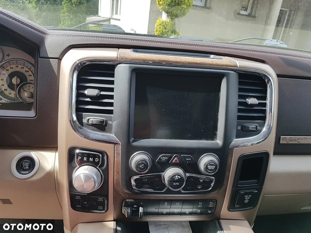 Dodge RAM 1500 5.7 4x4 - 21