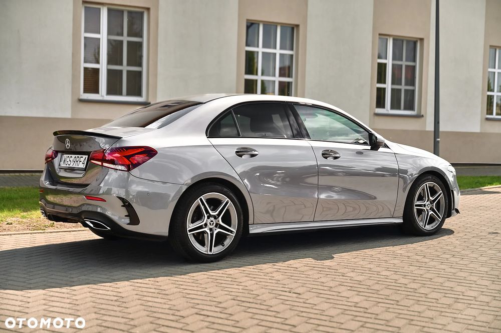 Mercedes-Benz Klasa A 220 d AMG Line 8G-DCT - 13