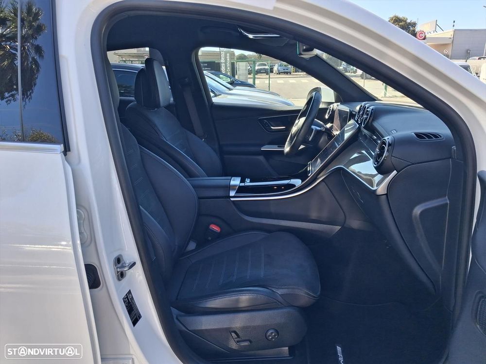 Mercedes-Benz GLC 300 e Coupe 4Matic - 14