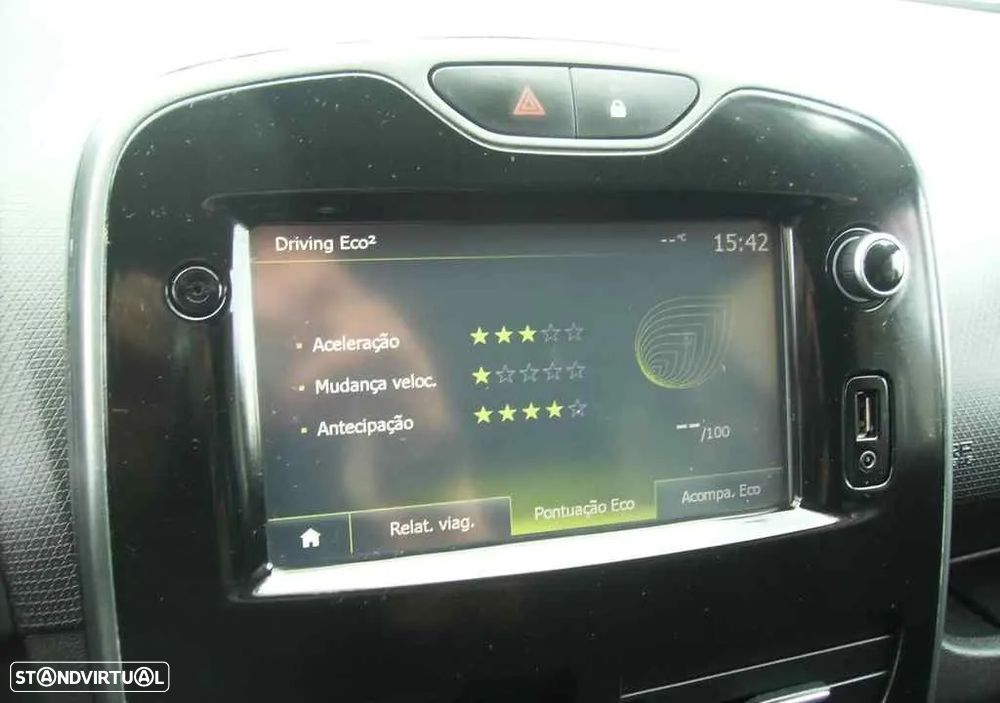 Renault Clio 0.9 TCE Limited - 10
