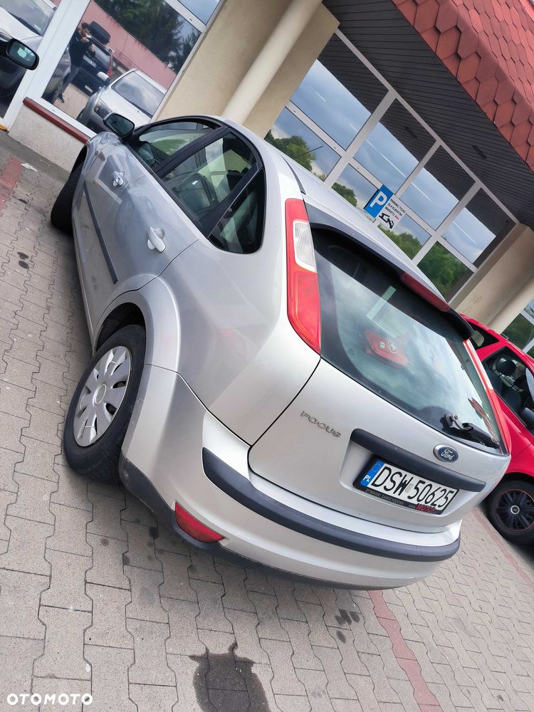 Ford Focus - 4