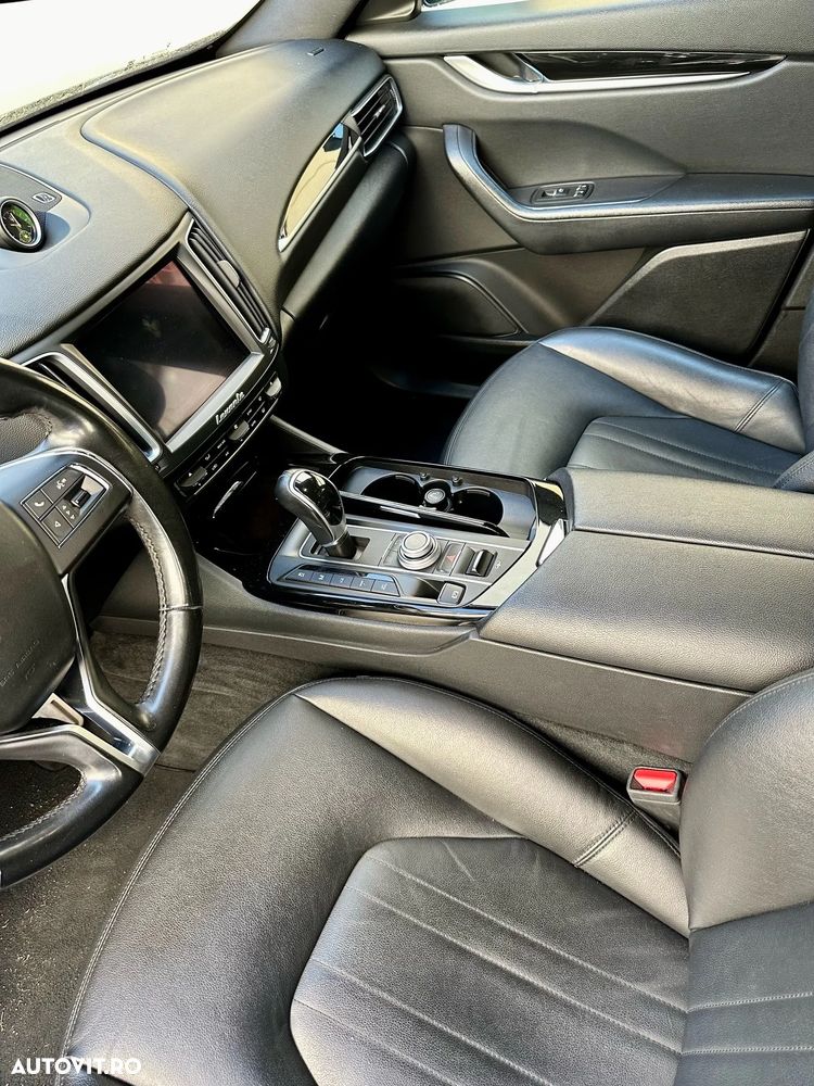 Maserati Levante Q4 - 4