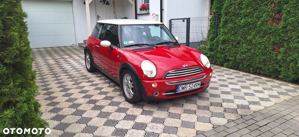 MINI Cooper Standard - 2