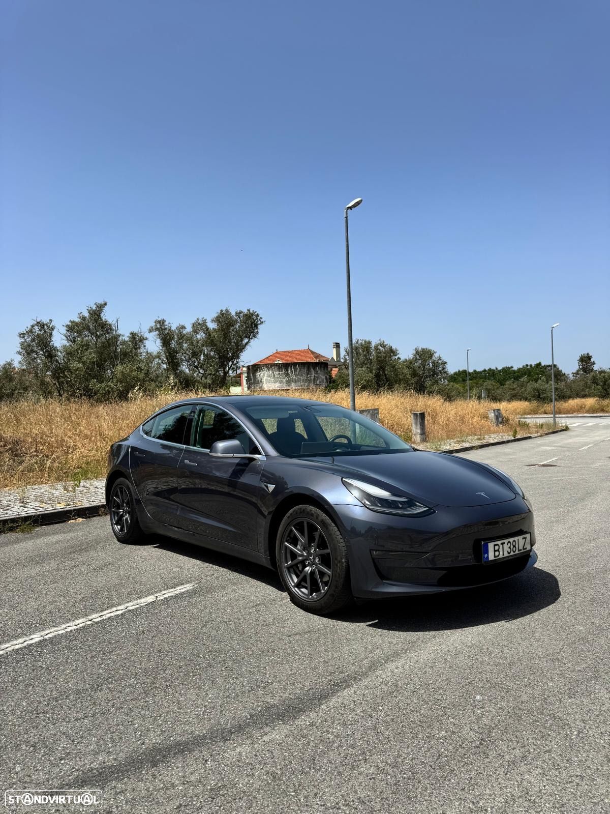 Tesla Model 3 Long Range AWD Dual Motor - 1