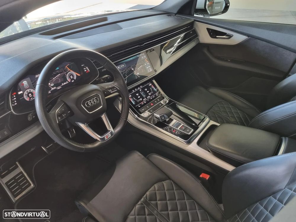 Audi Q8 3.0 TDI 50 quattro Tiptronic - 12
