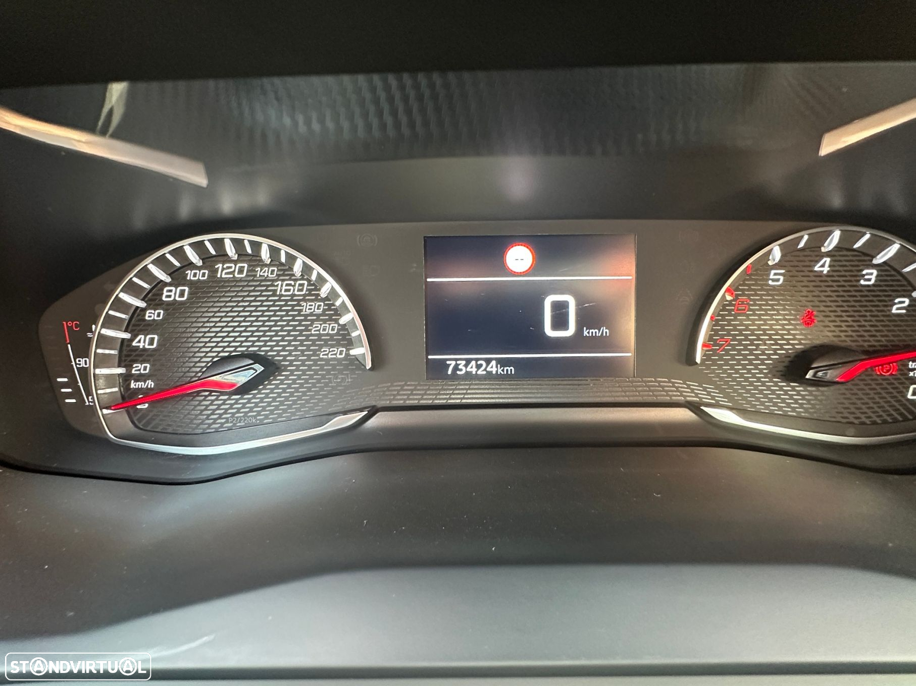 Peugeot 208 1.2 PureTech Active Pack - 15