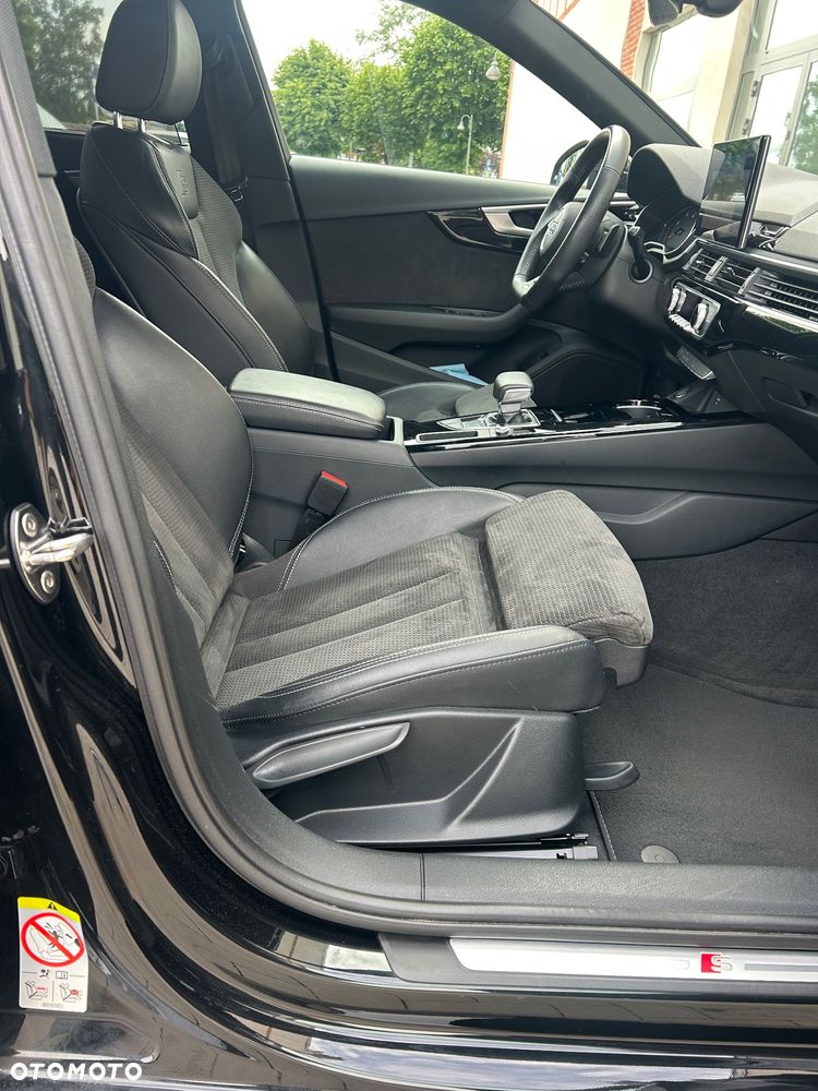 Audi A4 Avant 35 TDI mHEV S Line S tronic - 24
