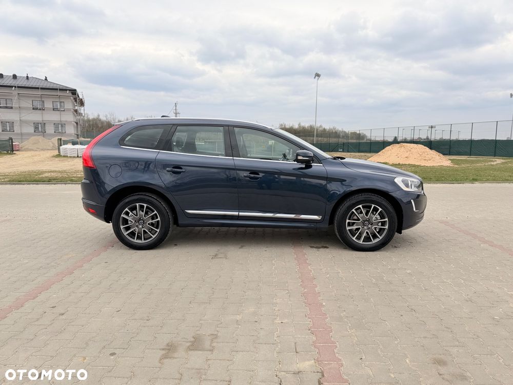 Volvo XC 60 D3 Momentum - 14