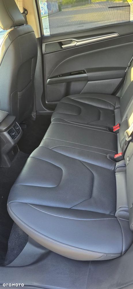 Ford Mondeo 2.0 TDCi Titanium - 20