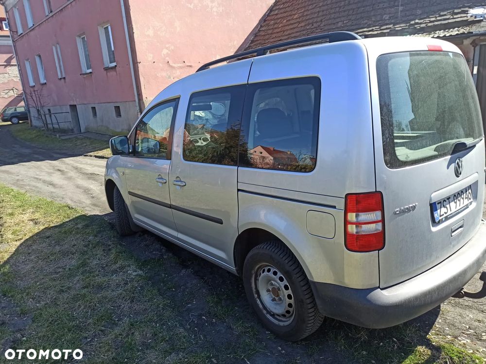 Volkswagen Caddy 1.2 (7-Si.) Edition 30 - 9