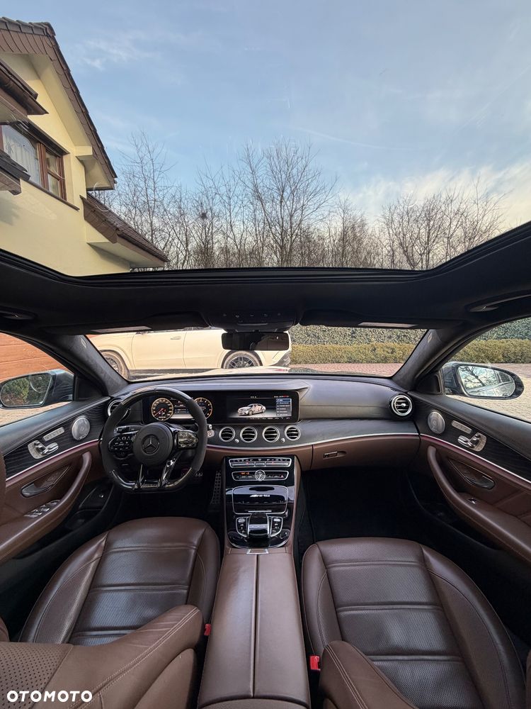 Mercedes-Benz Klasa E AMG 63 S 4-Matic+ - 11