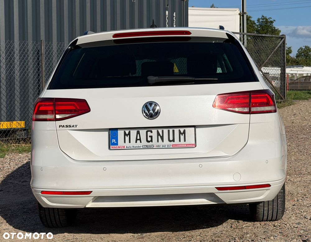 Volkswagen Passat 2.0 TDI BMT Highline DSG - 32