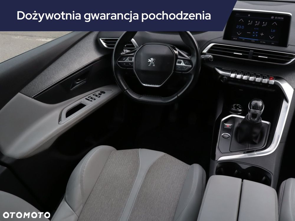 Peugeot 3008 - 9
