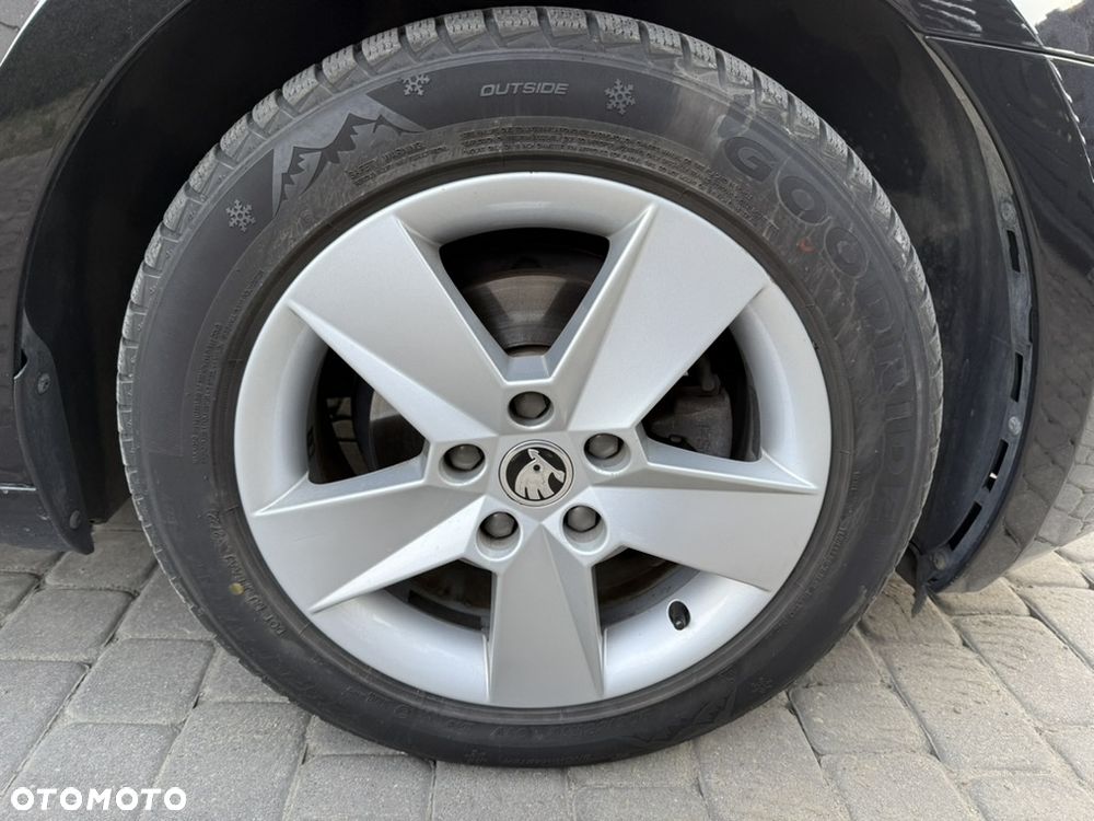 Skoda Octavia 1.6 TDI Ambition DSG - 25