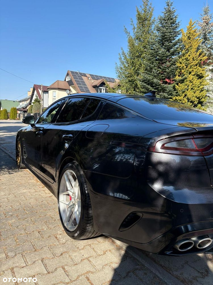 Kia Stinger 3.3 T-GDI V6 GT AWD - 4
