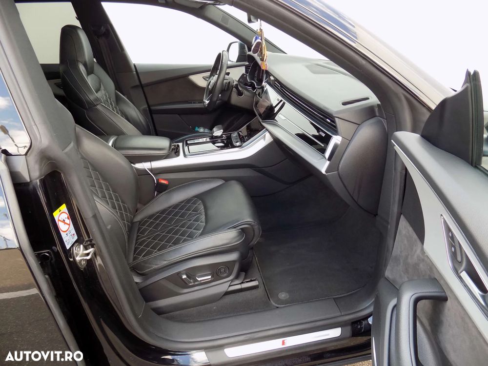 Audi Q8 3.0 50 TDI quattro Tiptronic MHEV - 31