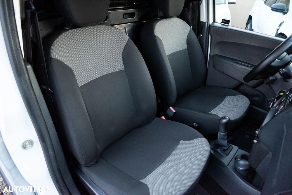 Dacia Dokker 1.5 Blue dCi Laureate - 17