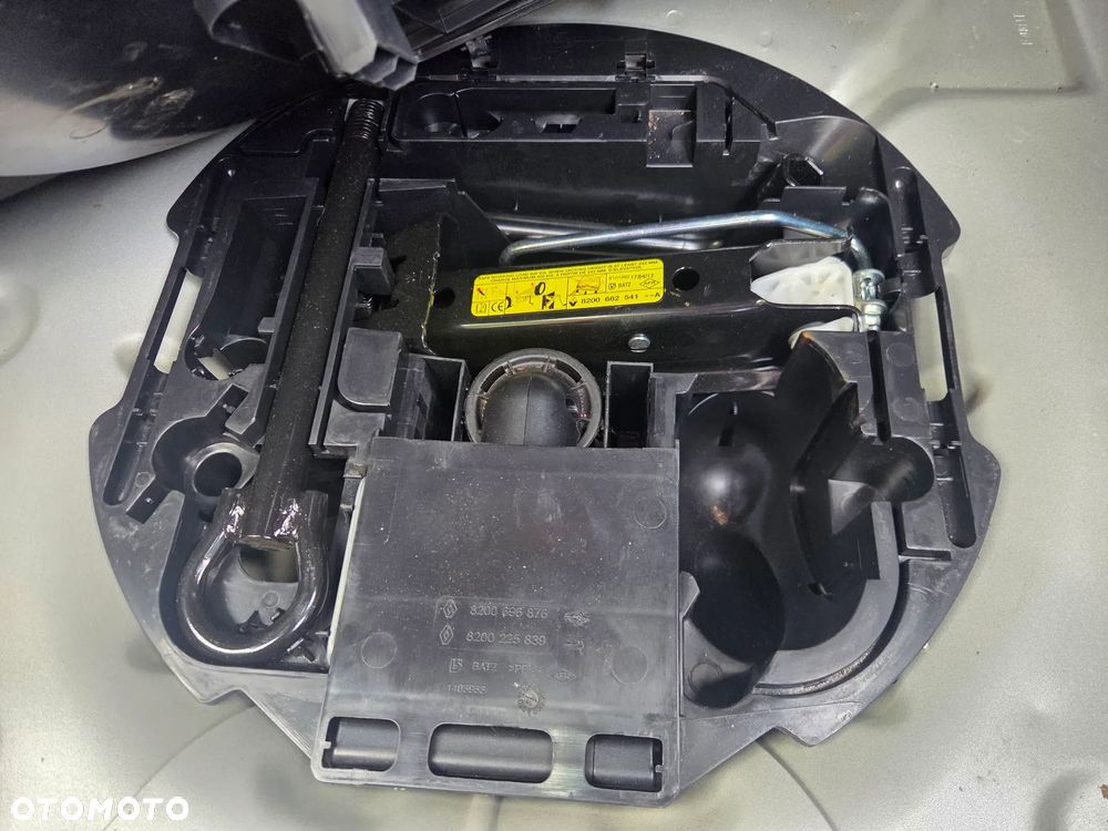 Renault Clio - 22