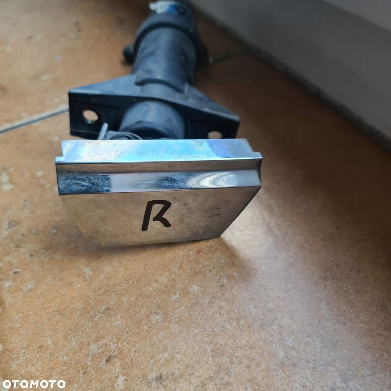 POMPKA POMPA SPRYSKIWACZY zderzak lampa IVECO stralis hi way - 1
