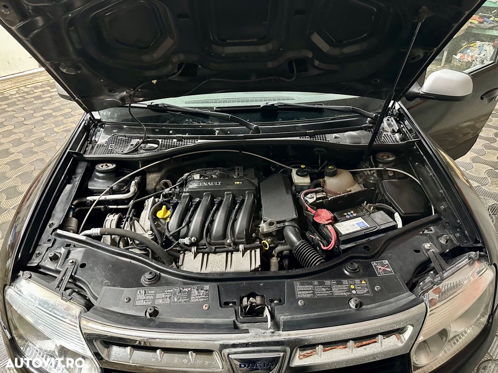 Dacia Duster 1.6 16V 4x2 Laureate - 12