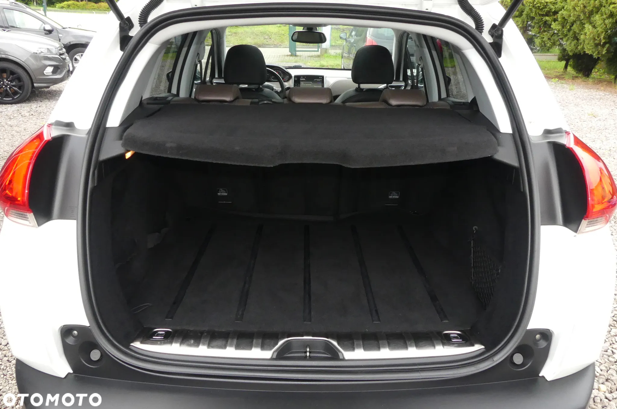 Peugeot 2008 1.6 VTi Allure - 10