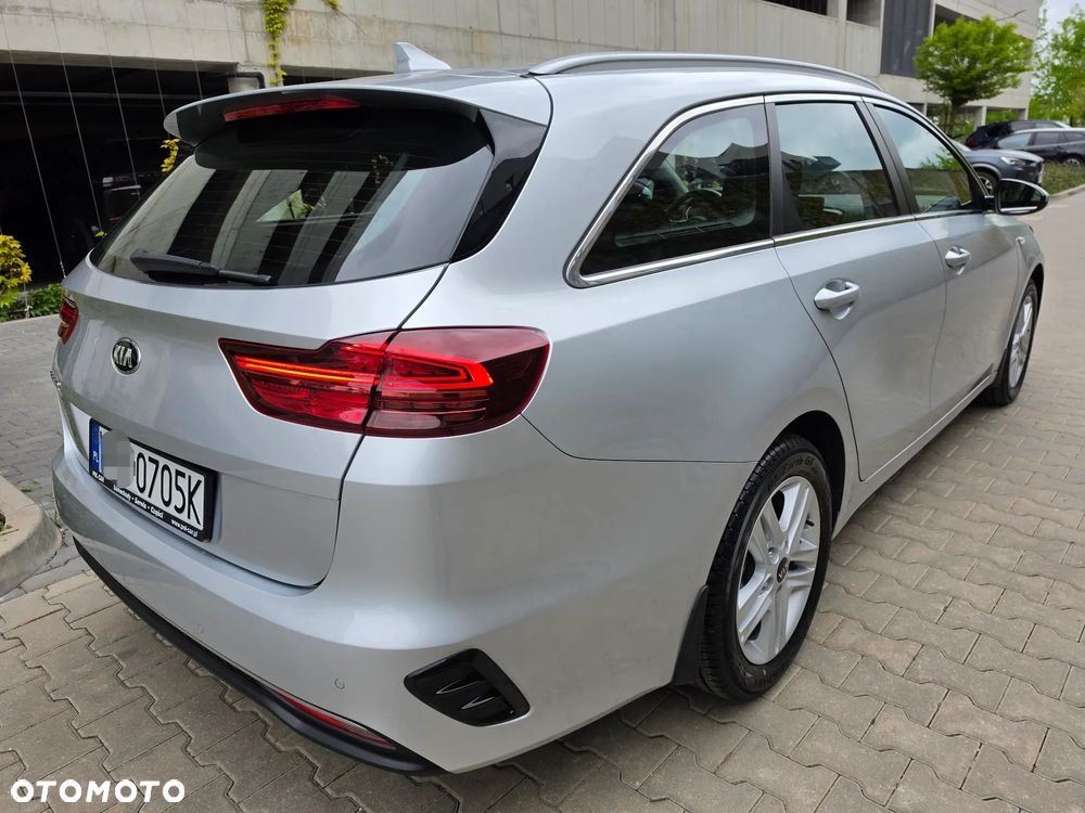 Kia Ceed 1.0 T-GDI M - 4
